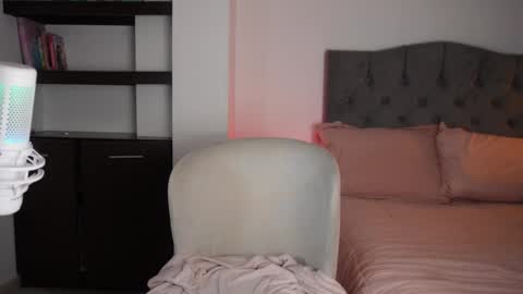 valerie07 online show from October 29, 3:11 am