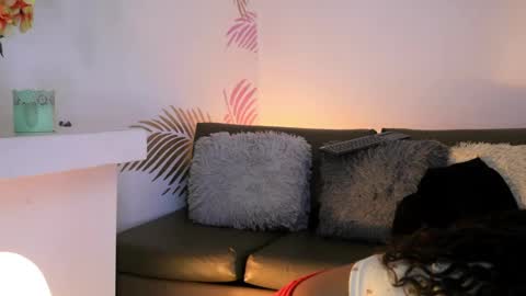 Valerie Style3 online show from April 13, 3:52 am