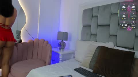   online show from September 26, 12:03 pm