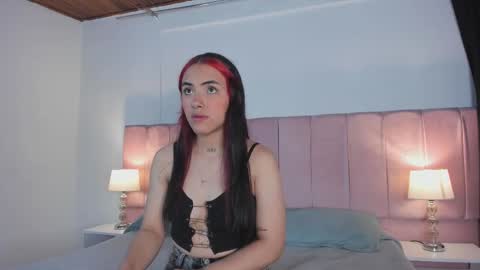 Snapshot of valery__gv chatting on October 20, 6:33 pm valery__gv online show from October 20, 6:33 pm