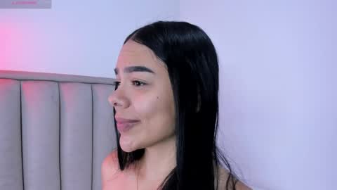 Cris  online show from May 25, 3:44 pm
