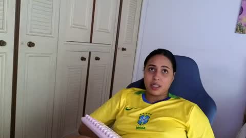 valery_lovex_ online show from June 14, 10:32 pm