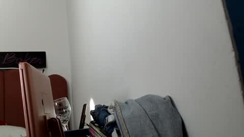 B V Naughty online show from December 18, 9:47 am