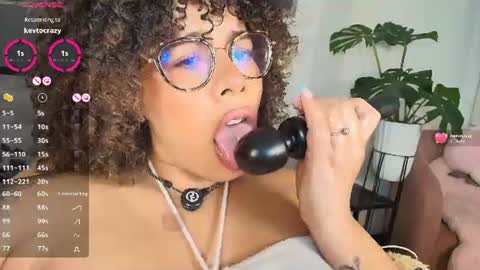 valeryharriz online show from July 25, 6:09 am