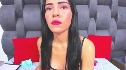 valery online show from January 13, 9:30 pm