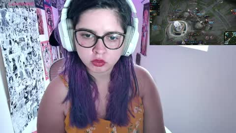 Im Violet online show from April 3, 9:24 pm