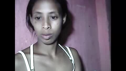 valysexyhot online show from April 25, 3:53 pm