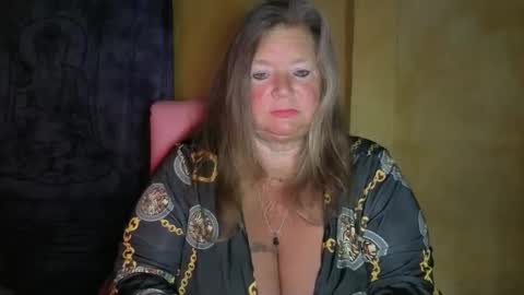 vampwoman online show from January 15, 9:37 am