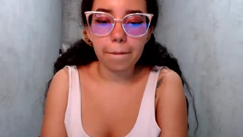 vanellopeschweetz online show from July 28, 6:20 pm