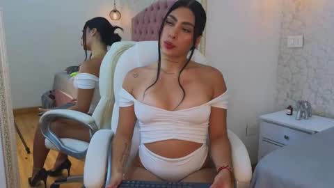 Vanessa  online show from October 24, 8:27 pm