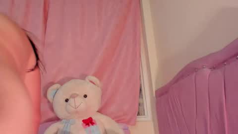 vanessa online show from March 5, 2:24 pm