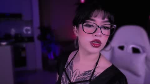 Vanessa  online show from July 9, 2:58 am