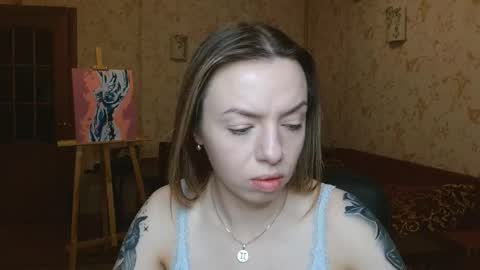 VanillaMuffin online show from March 10, 7:01 am