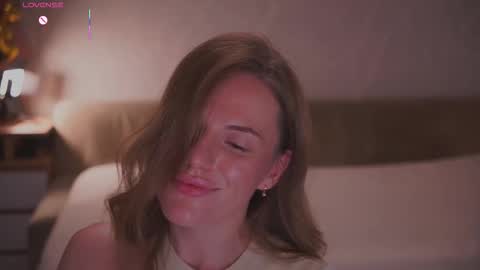 Sophie online show from November 29, 8:46 pm