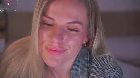 Sophie online show from March 26, 11:06 pm