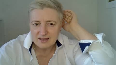 vea_motty online show from February 22, 12:17 pm