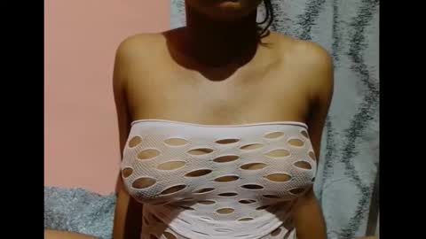 vee62 online show from December 23, 2:04 am