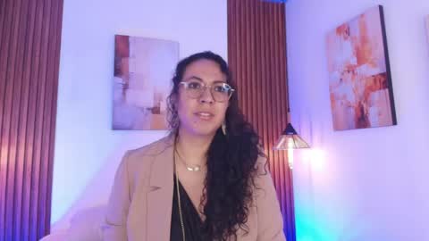 Emma Curly online show from May 11, 12:29 pm