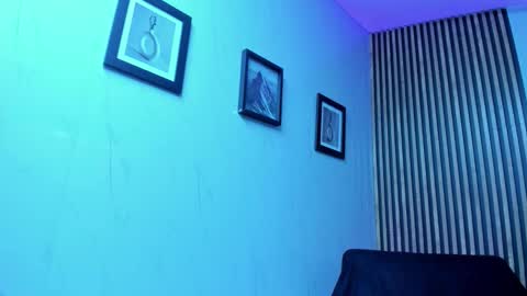 Isabella  online show from December 2, 11:45 am