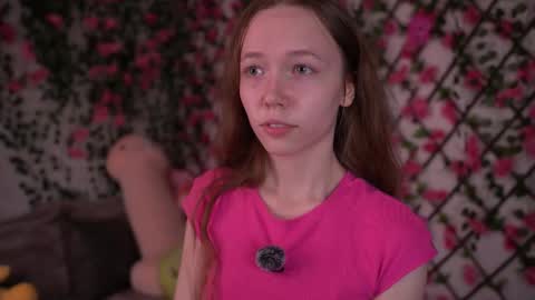 Polly online show from November 22, 6:10 pm