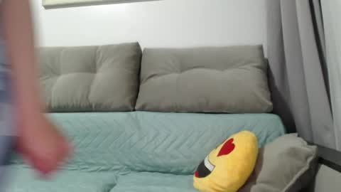 velvetmoon123 online show from April 18, 7:58 pm