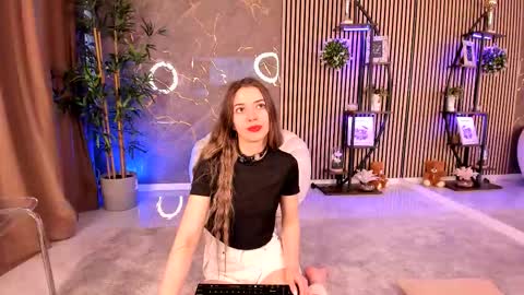 Velvet online show from March 27, 4:58 am