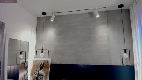 velvettease_ online show from April 5, 12:59 pm