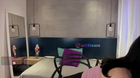 velvettease_ online show from December 16, 12:44 pm