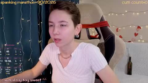 CLEOshort hair  TIna long hair  online show from February 28, 1:43 pm