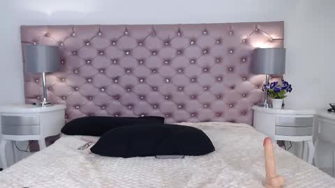 Venus  online show from December 14, 11:49 am