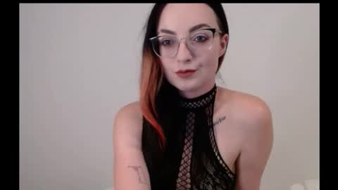 vero495065 online show from October 15, 12:24 am