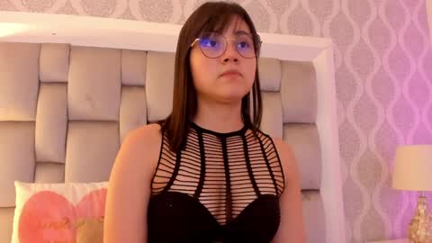 vero domplay online show from April 1, 3:40 am