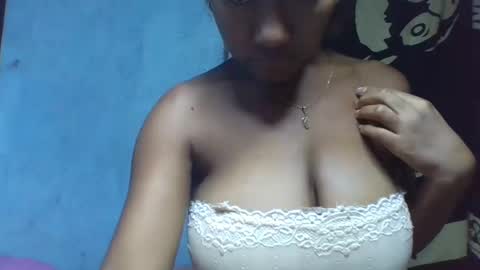 verolla31 online show from January 12, 2:09 pm