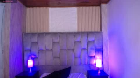 Vero online show from November 27, 9:06 pm