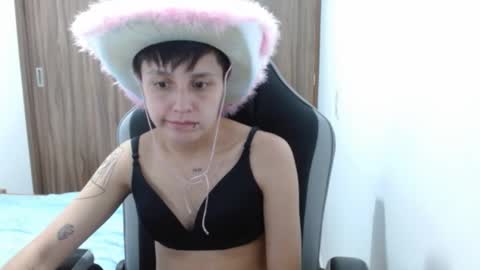 Veronica Clark online show from February 2, 5:32 am