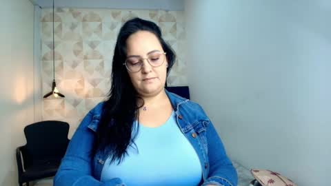 Snapshot of veroniicabbw chatting on October 21, 12:09 pm veroniicabbw online show from October 21, 12:09 pm