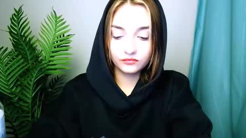 Ana online show from November 15, 1:56 pm