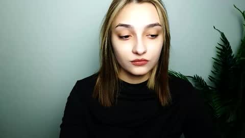 Ana online show from February 4, 3:59 pm