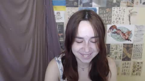 veryveryvery_shy online show from November 25, 12:07 pm