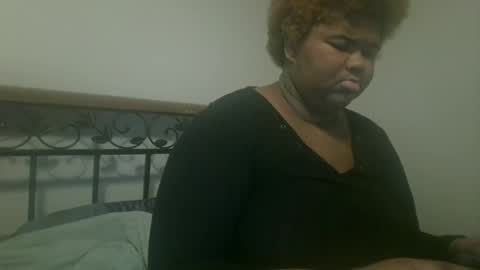 vickiryder56 online show from December 17, 5:22 am