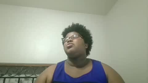 vickiryder56 online show from May 13, 2:17 am