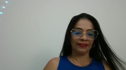 Snapshot of vicky_madame chatting on September 13, 1:02 am Vicky online show from September 13, 1:02 am