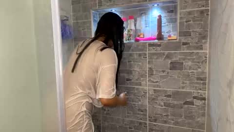 victoria online show from January 14, 7:08 pm