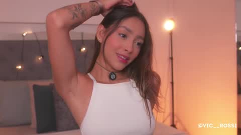 Snapshot of victoria__rossi chatting on September 23, 1:53 pm online show from September 23, 1:53 pm