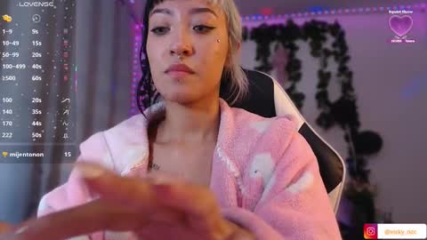 Victoria  online show from February 13, 1:51 am