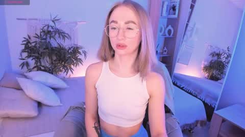 Victoria online show from April 15, 6:03 am