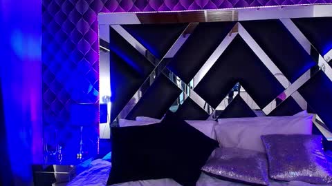 victtoria lee online show from September 23, 10:30 pm