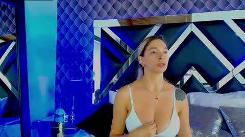 victtoria lee online show from March 12, 7:58 pm