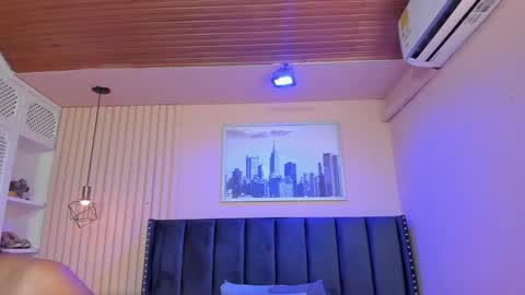 Viiolett online show from November 27, 8:34 pm