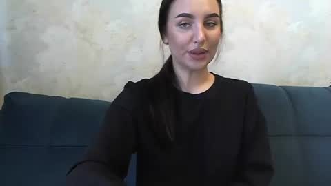 vikipop online show from February 19, 8:33 am